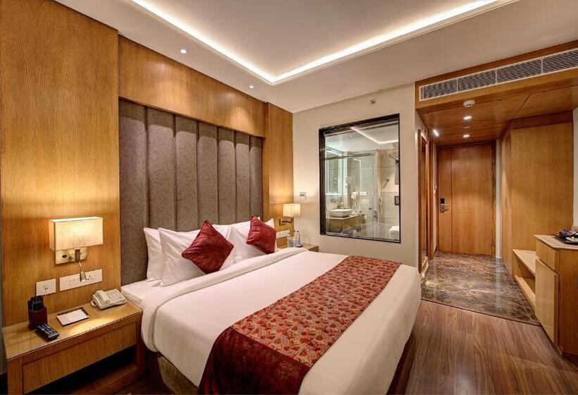 Номер Deluxe Кровать Кинг, Best Western Plus Revanta Mcleod Ganj