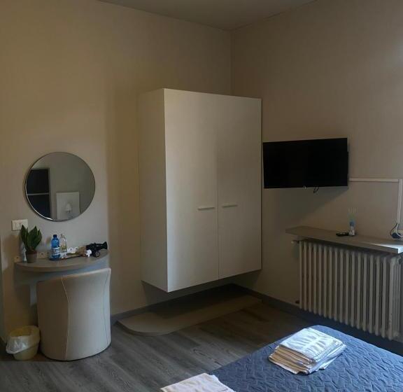 Номер Стандарт, Albergo Leon D Oro