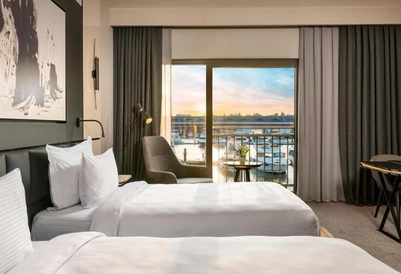 クラブルーム, Crowne Plaza   Istanbul Tuzla Viaport Marina, An Ihg