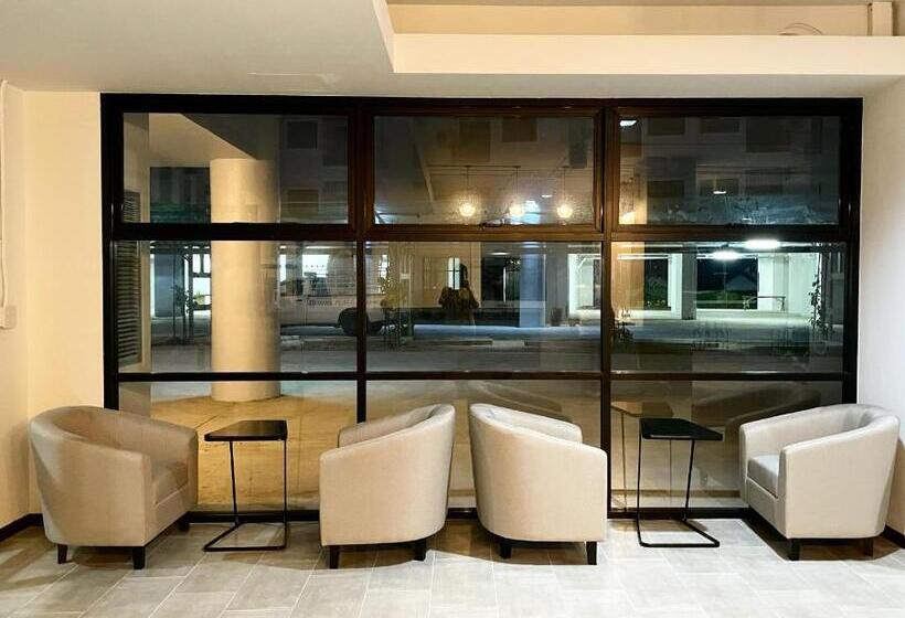 Люкс Superior, Siri Residence Bowin
