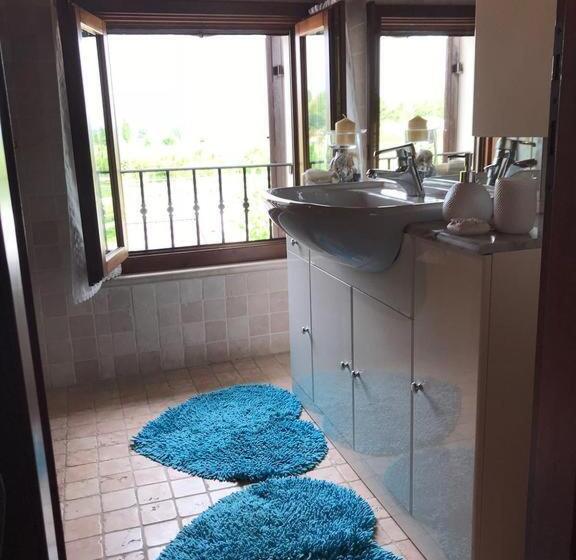 خانه 2 خوابه, Garda Family House