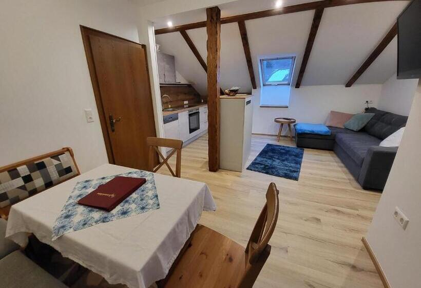 Апартаменты 2 Спальни, Haus Miriam