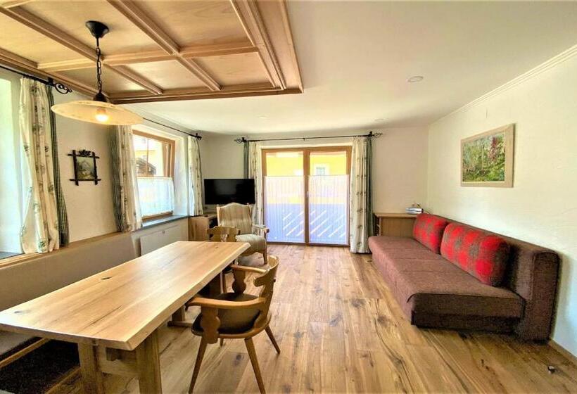 발코니가 있는 2 베드룸 아파트, Pension Appartements Gabriele