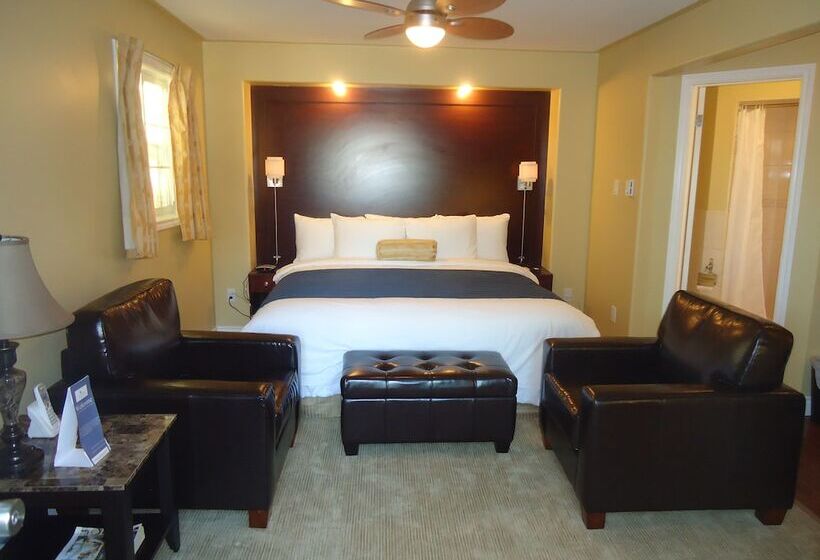 Люкс, Bayside Inn & Waterfront Suites