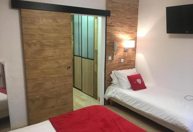 패밀리 룸, Hôtel Chastellares