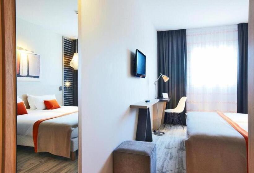 Номер Стандарт, Kyriad Prestige Vannes Centre  Palais Des Arts