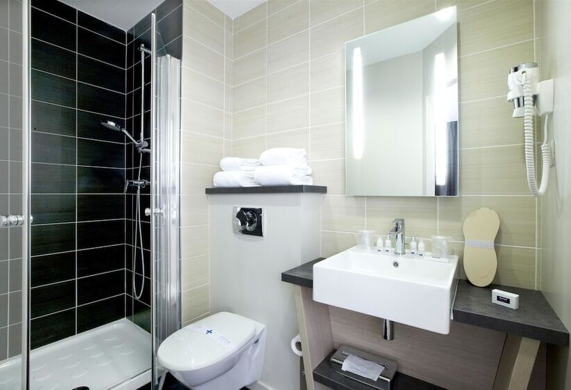 Номер Superior, Kyriad Prestige Vannes Centre  Palais Des Arts