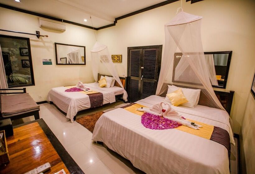 Семейный Номер, The Sanctuary Villa Battambang