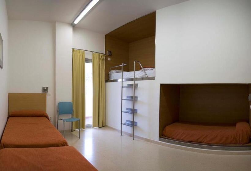 Номер Стандарт, Albergue Inturjoven Torremolinos