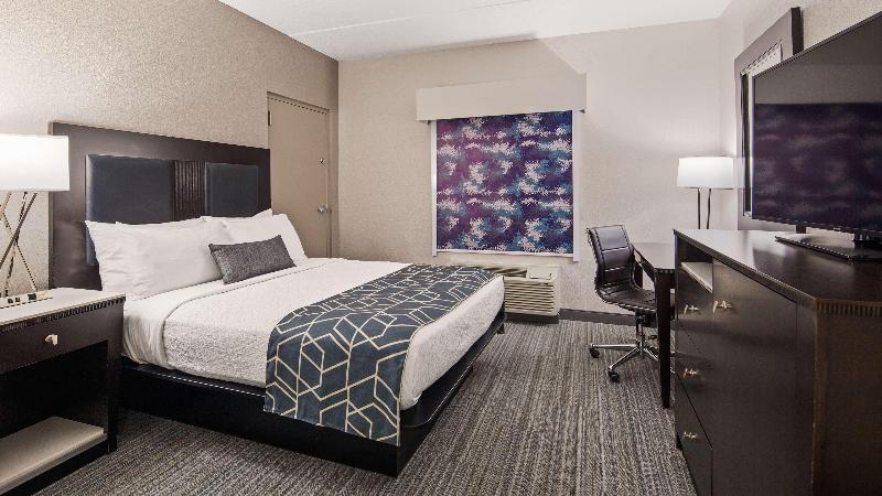 سوئیت با تخت بزرگ, Holiday Inn Queretaro Zona Krystal, An Ihg