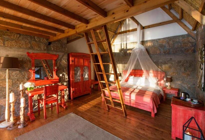 Quarto Deluxe, Nautical