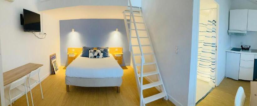 Апартаменты 1 Спальня Вид на Сад, Residence Thibaud