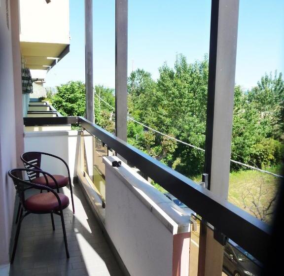 Quarto Triplo Estandar, Riccione Beach