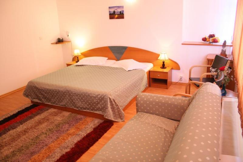 Standard Room, Sir Lujerului