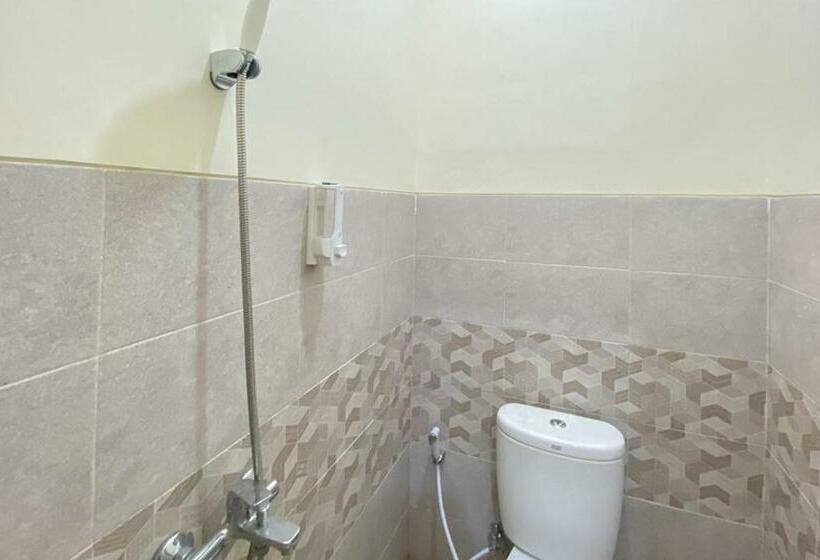 Номер Стандарт, Nipa Guest House Near Universitas Widyagama Mitra Reddoorz