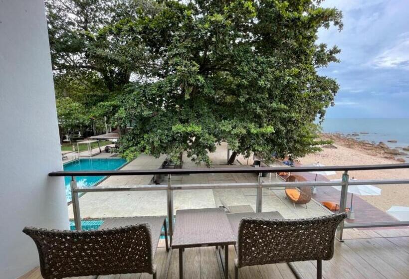 Номер Deluxe Вид на Море, Prasarnsook Villa Beach Resort