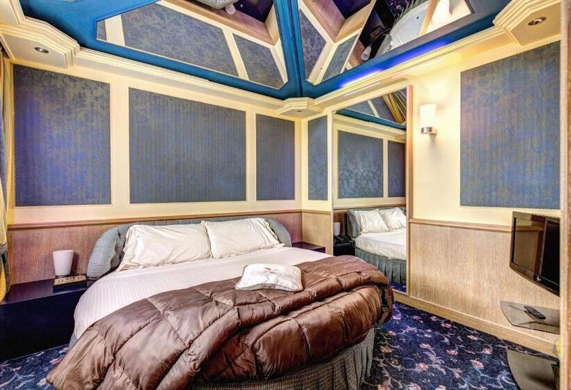 Люкс, Motel Regal