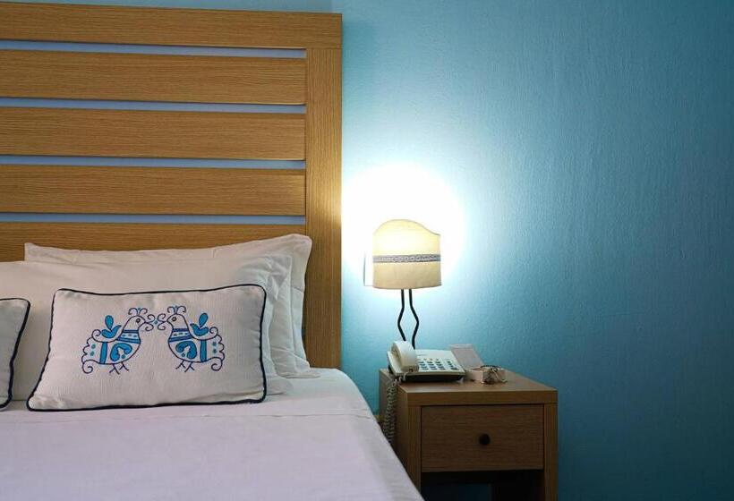 اتاق سوپریور چهار تخته, Cala Della Torre Resort