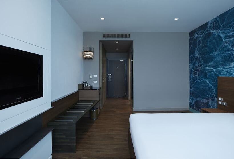 Quarto Superior, Centara Life Government Complex Hotel & Convention Centre Chaeng Watthana