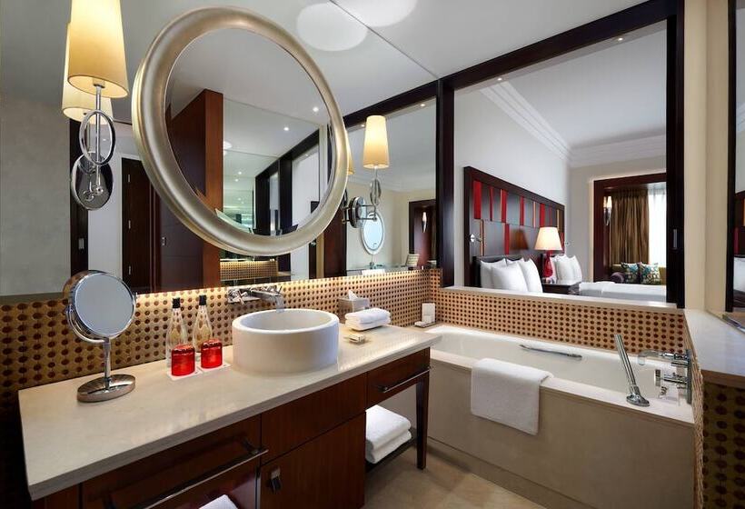 Номер Executive, Jw Marriott Hotel Bengaluru