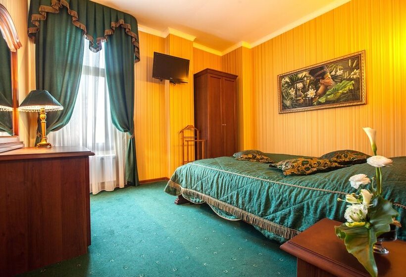سوییت, Villa Anna