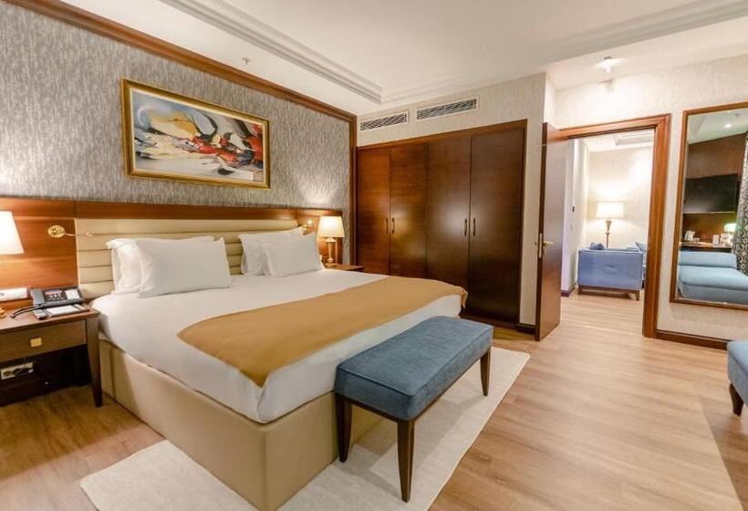 Люкс Кровать Кинг, Wellborn Luxury
