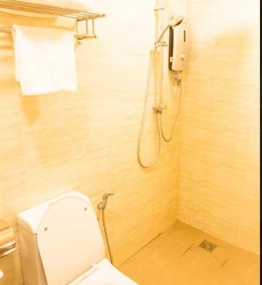 Номер Стандарт, The Crown Hotel Klia