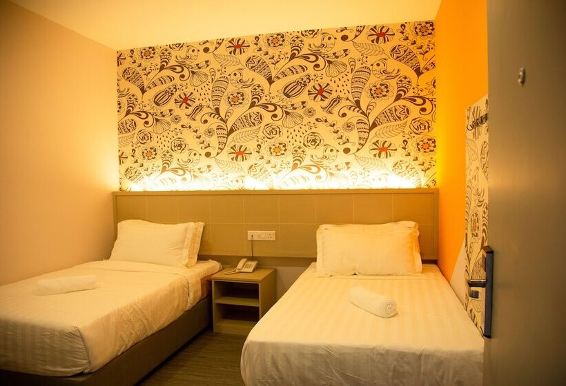 Номер Стандарт, The Crown Hotel Klia