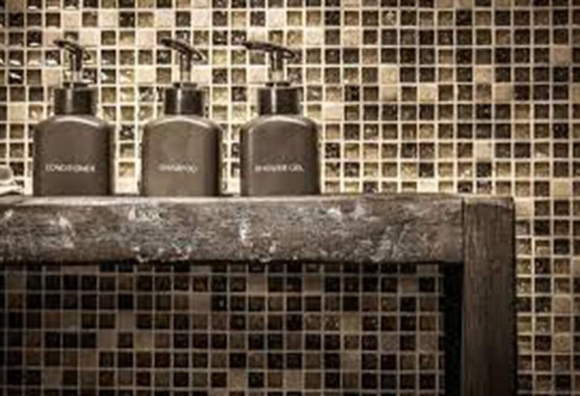 Люкс, The Ranee Boutique Suites