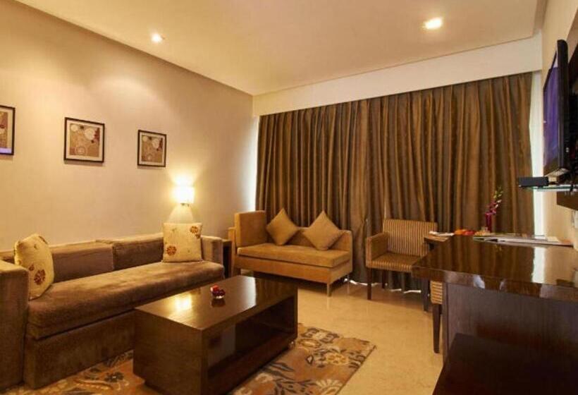带海景的复工套房, The Gateway Hotel Beach Road Visakhapatnam