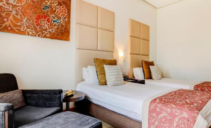 行政房间, The Gateway Hotel Beach Road Visakhapatnam