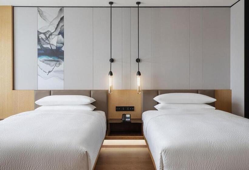 Номер Superior Вид на Город, Fairfield By Marriott Shenshan Special Cooperation Zone