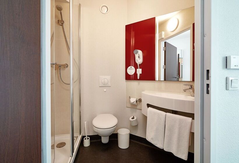 Номер Стандарт, B&b Hotel Warszawa Okęcie
