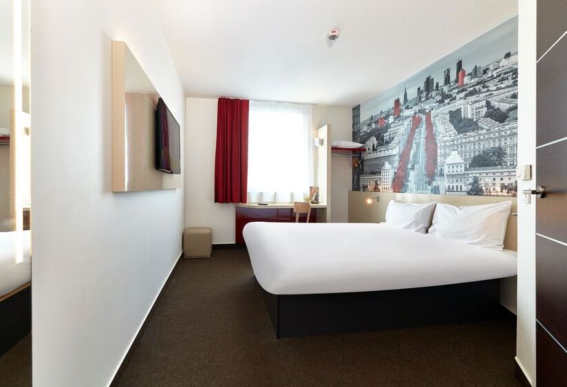 Номер Стандарт, B&b Hotel Warszawa Okęcie