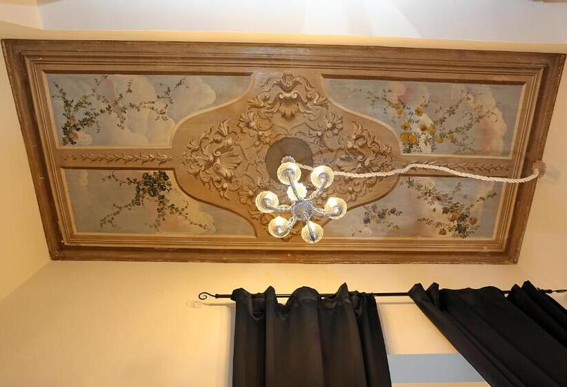 Люкс с гидромассажем, Liberty Rome Suites   Liberty Collection