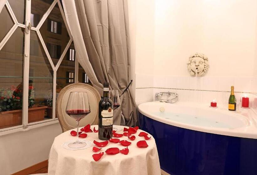 带按摩浴盆的套房, Liberty Rome Suites   Liberty Collection