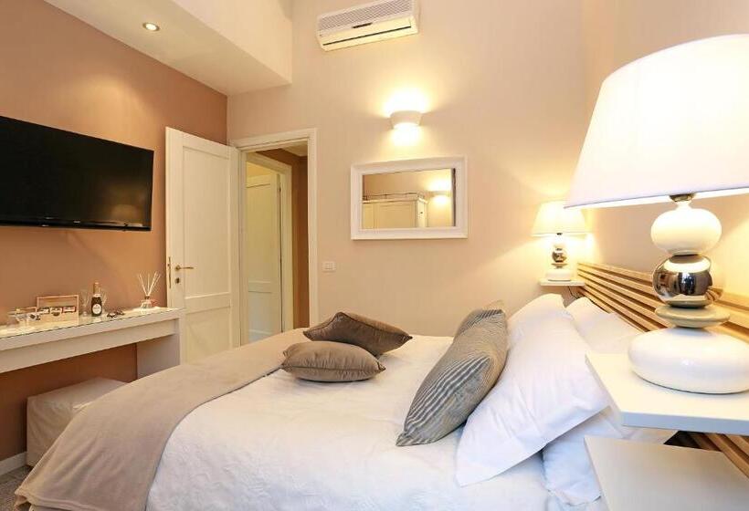 Люкс 2 Спальни, Liberty Rome Suites   Liberty Collection