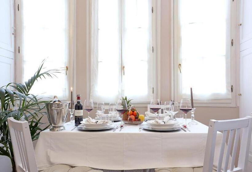 Апартаменты Deluxe 1 Спальня, Liberty Rome Suites   Liberty Collection