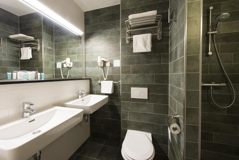 Номер Deluxe, Bastion Hotel Amsterdam Airport