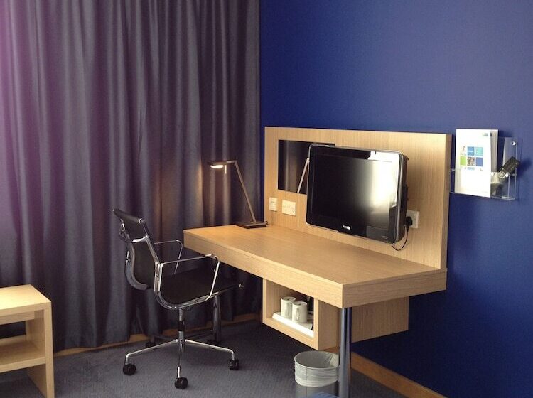 Номер Стандарт, Holiday Inn Express Rotherham North By Ihg