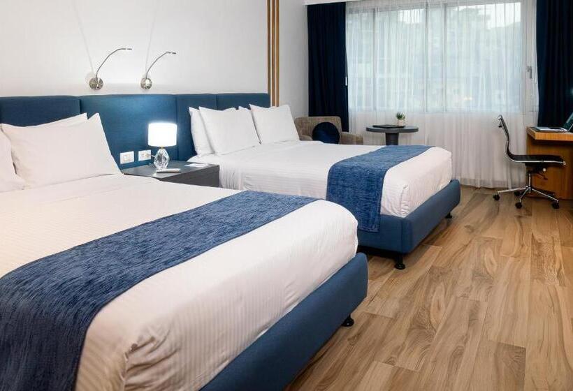 Номер Стандарт 2 Двуспальные Кровати, Wyndham Guayaquil, Puerto Santa Ana