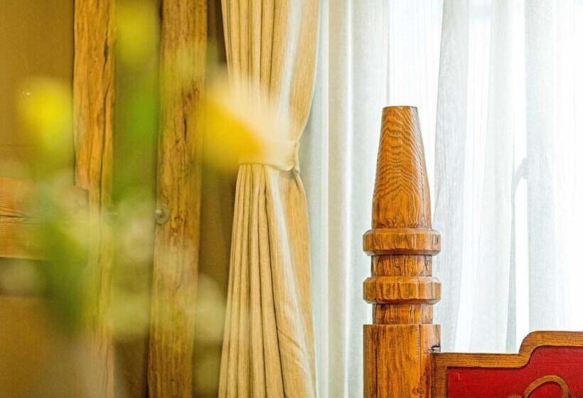 Номер Superior, Old Story Inn Dali Ancient Town