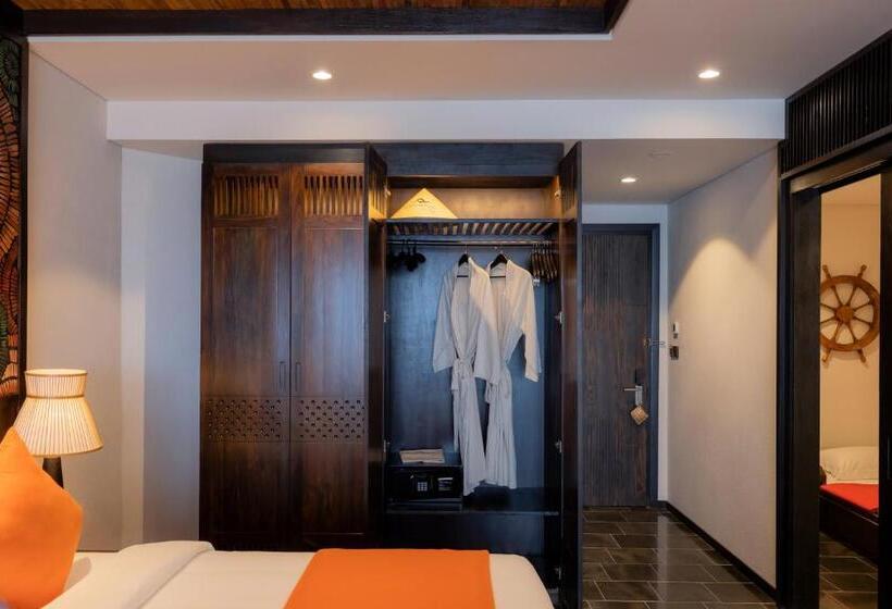 اتاق لوکس با چشم‌انداز دریا, Amiana Resort Nha Trang