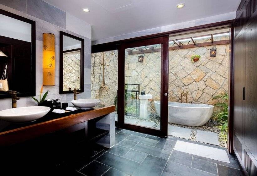 ویلای دلوکس 1 خوابه با چشم‌انداز دریا, Amiana Resort Nha Trang