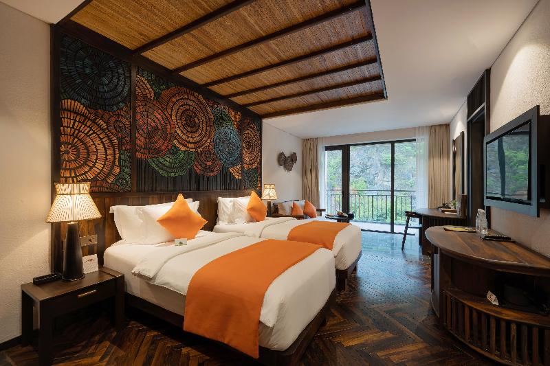 Deluxe Room Mountain View, Amiana Resort Nha Trang