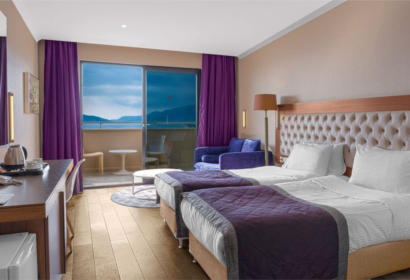Номер Стандарт Боковой Вид на Море, Michell Hotel   Adults Only   All Inclusive