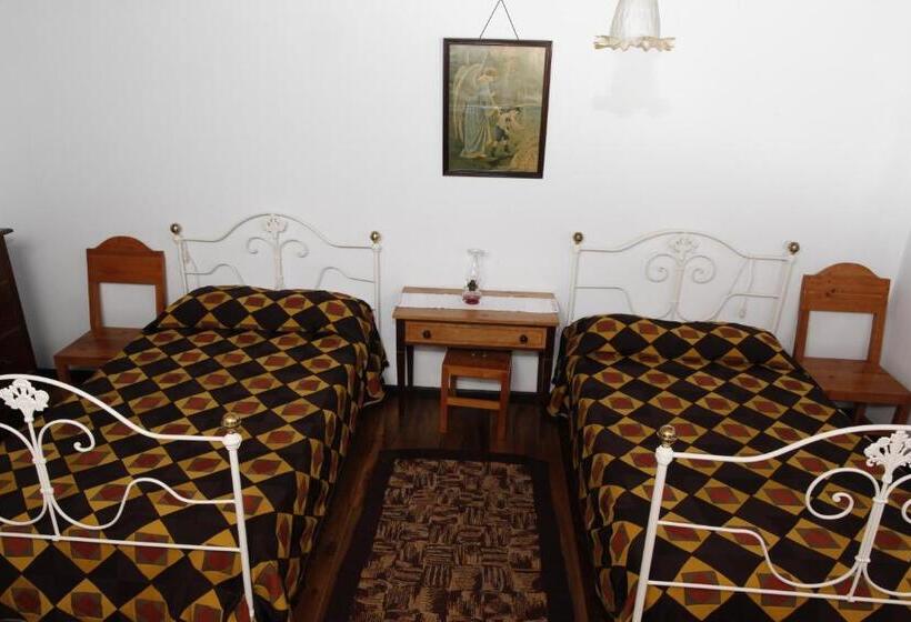 Номер Стандарт, Quinta Do Martelo