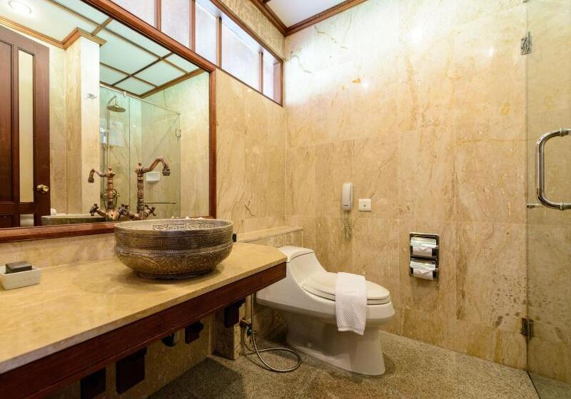 Номер Deluxe, Khaolak Oriental Resort  Adult Only
