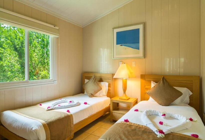 کلبه دلوکس, Kokomo Botanical Resort   Caribbean Family Cottages