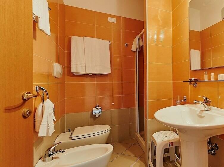 Номер Стандарт, Bolgheri Marina Resort Ex Varo Village
